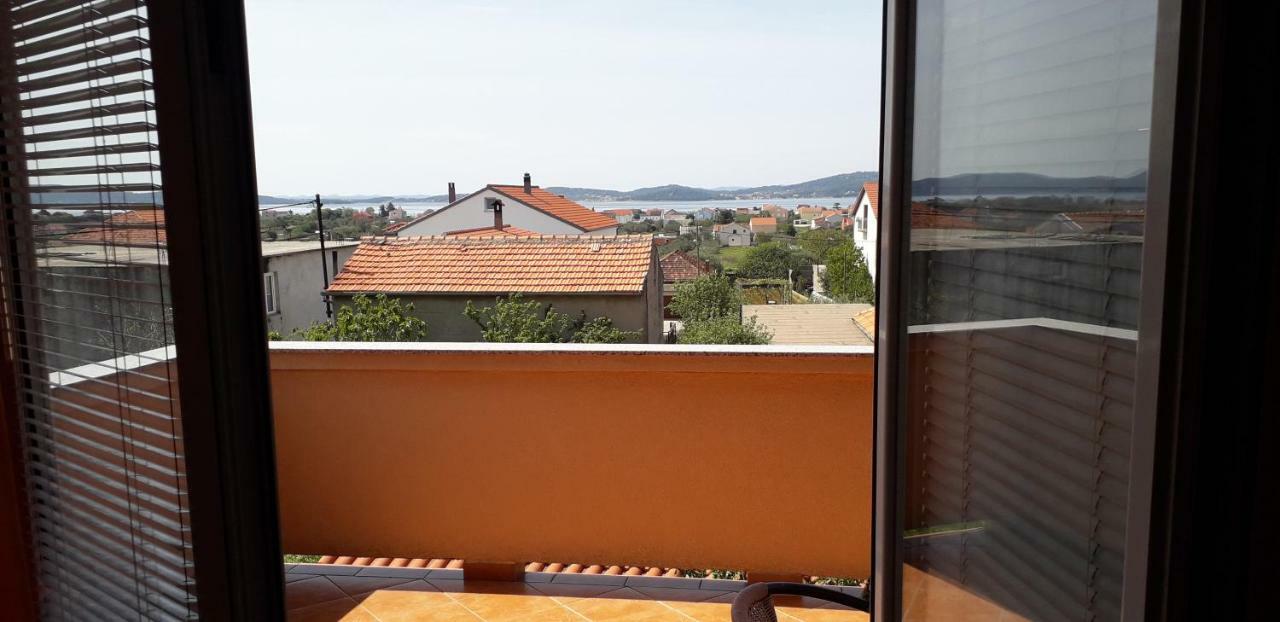 Apartments And Rooms Nediljko Bibinje Exterior photo